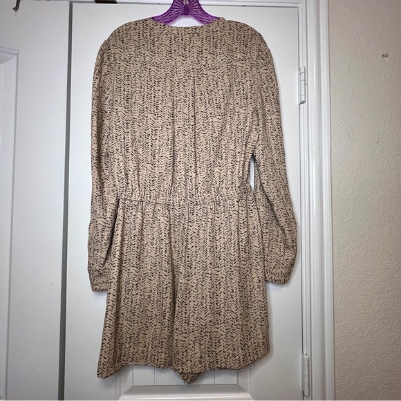 Loft women’s long sleeve romper size Small - Picture 2 of 7